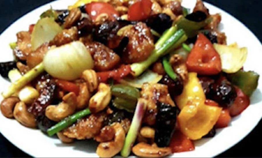 Cashew nut stir-fry